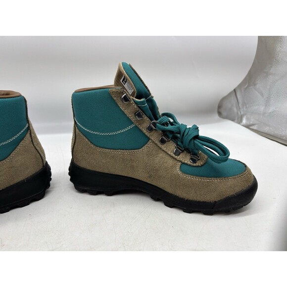 Vasque Skywalk GTX Women's Hiking Boots, Sage/Everglade 9.5 Wide Open Box READ - Picture 8 of 15